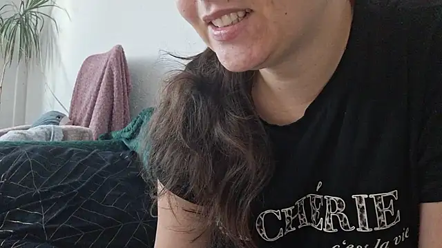 Snapshot of Cyndee_Winter chatting on 8, 11, 2025 Cyndee Winter online show from 8, 11, 2025