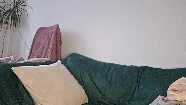 Snapshot of Cyndee_Winter chatting on 25, 11, 2025 Cyndee Winter online show from 25, 11, 2025