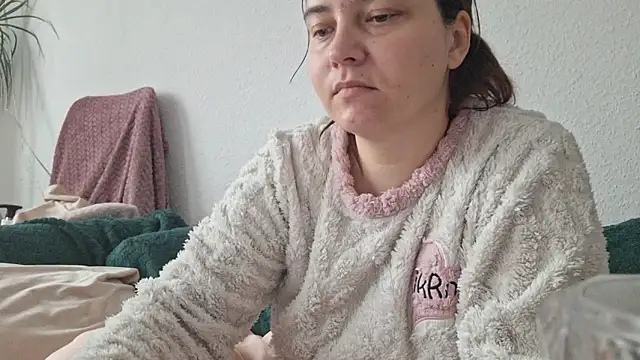 Snapshot of Cyndee_Winter chatting on 30, 11, 2025 Cyndee Winter online show from 30, 11, 2025