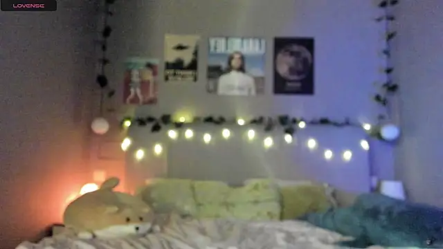 Anisawithlove online show from 12, 12, 2024