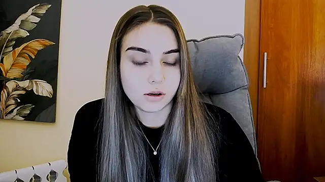 Lili magic online show from 7, 3, 2025