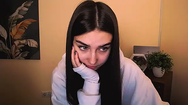 Lili magic online show from 1, 10, 2025