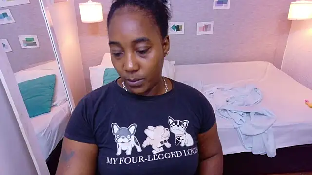 kiara evanss online show from 29, 10, 2025