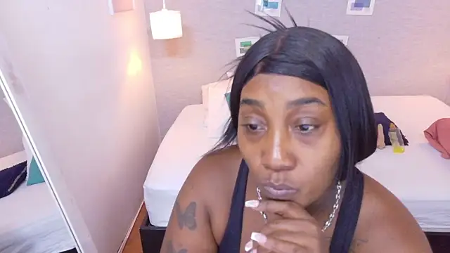 Snapshot of kiara_evanss chatting on 12, 3, 2026 kiara evanss online show from 12, 3, 2026