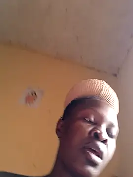 Snapshot of pretty_amaal chatting on 23, 3, 2025 pretty amaal online show from 23, 3, 2025