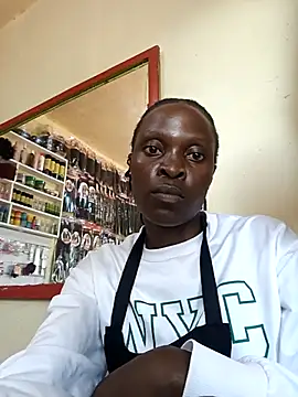 Snapshot of pretty_amaal chatting on 13, 11, 2025 pretty amaal online show from 13, 11, 2025