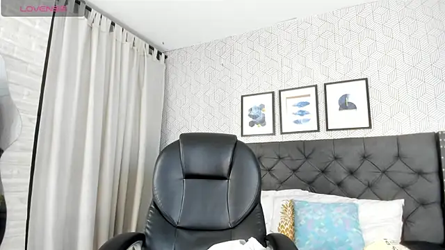 Snapshot of emma__smith1 chatting on 28, 2, 2025 emma smith1 online show from 28, 2, 2025