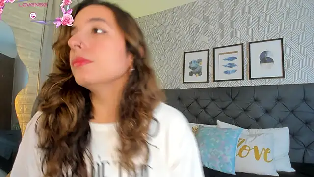 Snapshot of emma__smith1 chatting on 12, 3, 2025 emma smith1 online show from 12, 3, 2025