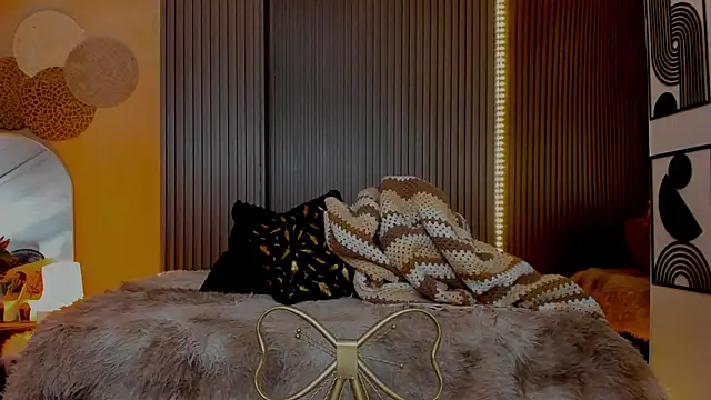 Snapshot of HalaanaTendeer chatting on 26, 11, 2025 HalaanaTendeer online show from 26, 11, 2025