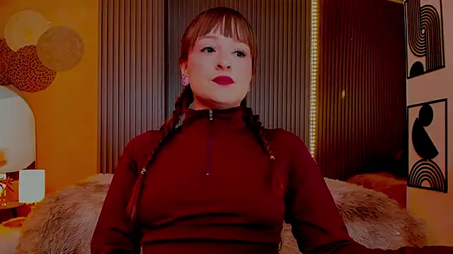 Snapshot of HalaanaTendeer chatting on 3, 12, 2025 HalaanaTendeer online show from 3, 12, 2025