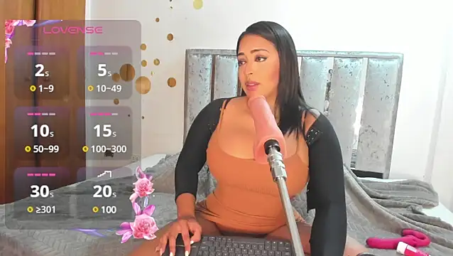 Snapshot of charlottelover21 chatting on 9, 1, 2025 charlottelover21 online show from 9, 1, 2025