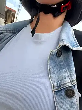 LIAH IZUMI online show from 15, 1, 2026