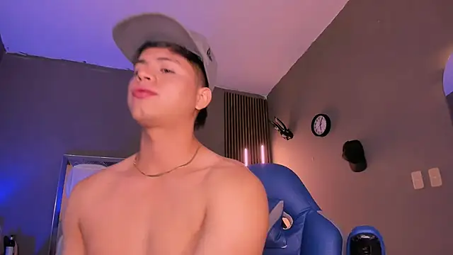 Snapshot of Niicky1_ chatting on 11, 3, 2025 Niicky1  online show from 11, 3, 2025