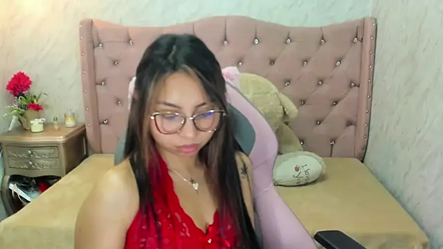 Snapshot of XSmaggiiee chatting on 15, 1, 2025 XSmaggiiee online show from 15, 1, 2025