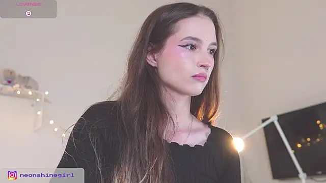 NeonShine online show from 21, 9, 2025