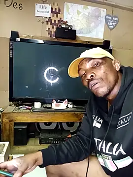 Snapshot of Ngamla123 chatting on 21, 11, 2025 Ngamla123 online show from 21, 11, 2025