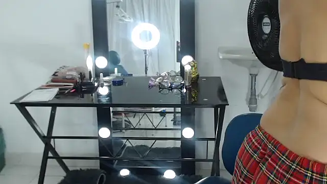 Snapshot of keyla-sensual chatting on 20, 2, 2025 keyla-sensual online show from 20, 2, 2025