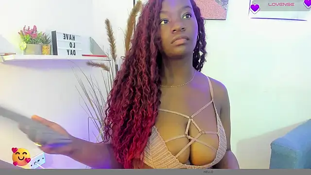 Snapshot of lanna_bx chatting on 10, 2, 2025 lanna bx online show from 10, 2, 2025