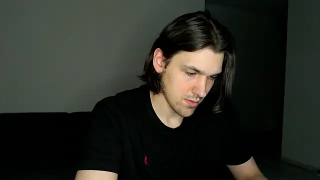 Snapshot of boy_next_door_1 chatting on 4, 6, 2026 boy next door 1 online show from 4, 6, 2026