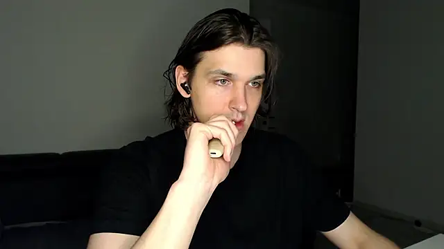 Snapshot of boy_next_door_1 chatting on 19, 6, 2026 boy next door 1 online show from 19, 6, 2026