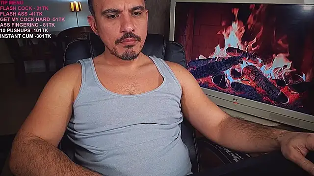 Snapshot of officeman7 chatting on 21, 2, 2025 officeman7 online show from 21, 2, 2025