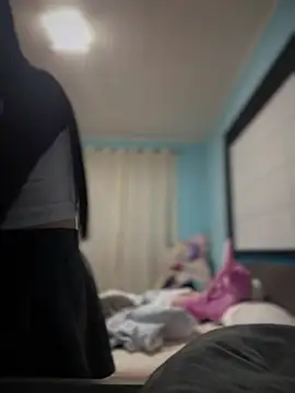 ShannonShanny online show from 3, 3, 2025