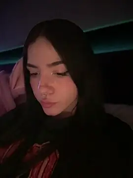 ShannonShanny online show from 5, 3, 2025