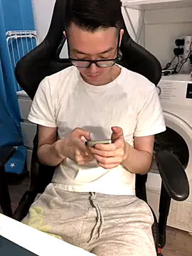 wangjian2324 online show from 22, 11, 2025