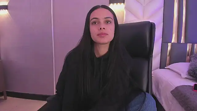 ChloeHarper  online show from 12, 2, 2026