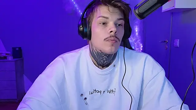 DENIS HERE online show from 24, 1, 2025