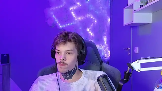 DENIS HERE online show from 28, 1, 2025