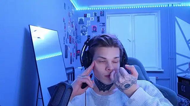 DENIS HERE online show from 1, 3, 2025