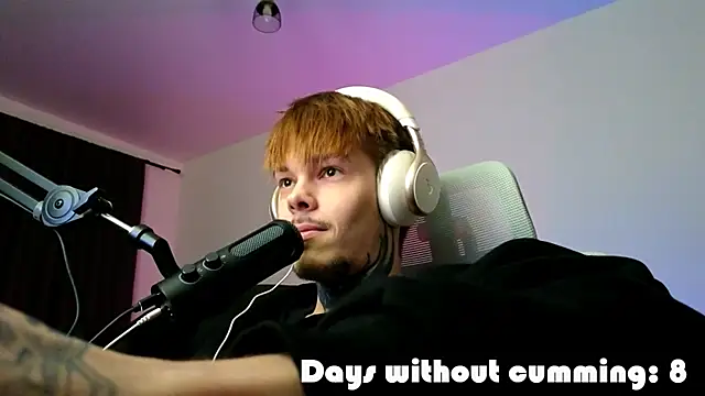 DENIS HERE online show from 12, 4, 2026