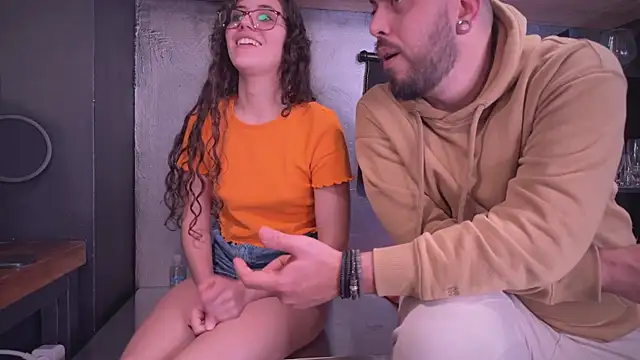 Snapshot of barfantasy chatting on 4, 1, 2025 barfantasy online show from 4, 1, 2025