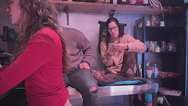 Snapshot of barfantasy chatting on 6, 2, 2025 barfantasy online show from 6, 2, 2025