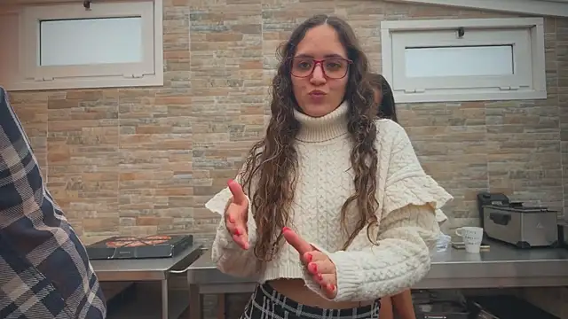 Snapshot of barfantasy chatting on 29, 9, 2025 barfantasy online show from 29, 9, 2025