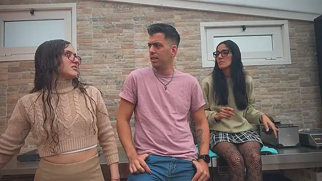 Snapshot of barfantasy chatting on 9, 10, 2025 barfantasy online show from 9, 10, 2025