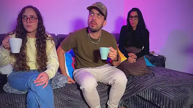 Snapshot of barfantasy chatting on 15, 11, 2025 barfantasy online show from 15, 11, 2025