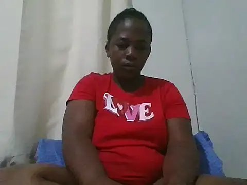 Snapshot of Liqueeny chatting on 11, 10, 2025 Liqueeny online show from 11, 10, 2025