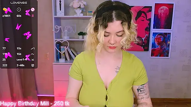 cutie mili online show from 25, 1, 2025