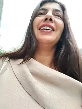 Snapshot of scarlett_moore chatting on 7, 3, 2025 scarlett moore online show from 7, 3, 2025