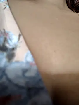 Snapshot of scarlett_moore chatting on 12, 10, 2025 scarlett moore online show from 12, 10, 2025