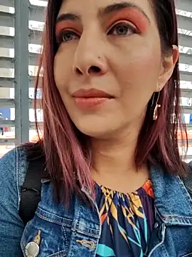 Snapshot of scarlett_moore chatting on 2, 11, 2025 scarlett moore online show from 2, 11, 2025