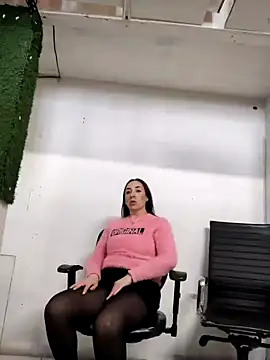 Mia Novikov online show from 10, 2, 2025