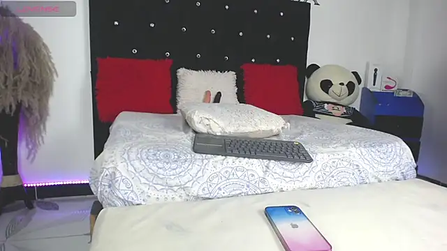 little maleja online show from 1, 2, 2025