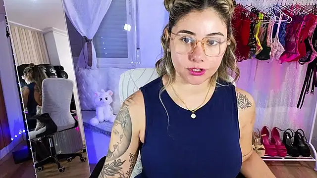 Snapshot of Tawny_cox chatting on 9, 1, 2026 Tawny cox online show from 9, 1, 2026