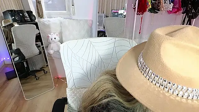 Snapshot of Tawny_cox chatting on 21, 2, 2026 Tawny cox online show from 21, 2, 2026