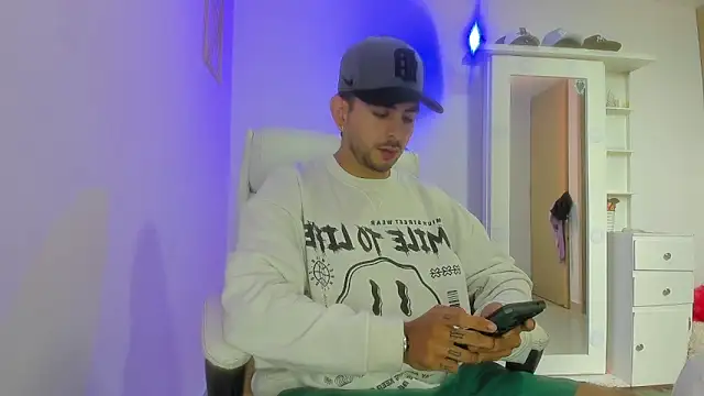 Snapshot of Ethan_mullers chatting on 25, 1, 2025 Ethan mullers online show from 25, 1, 2025