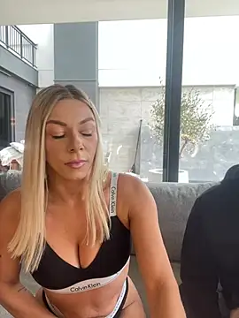 SexOnMyLvL online show from 15, 4, 2026