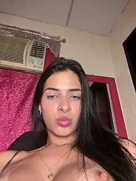 violetta-brown1 online show from 15, 9, 2025